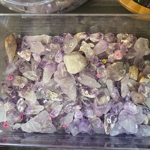 raw amethyst tumble